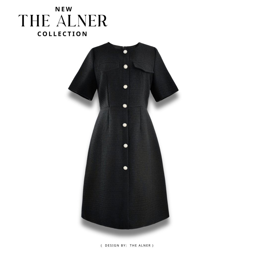 Thealner-AN318 (เดรสดำแขนสั้นแต่งกระดุมมุก)