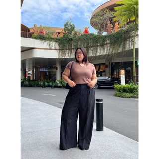 CurveG Rose Stripped Pants กางเกงขายาวโรเซ่ลายริ้ว