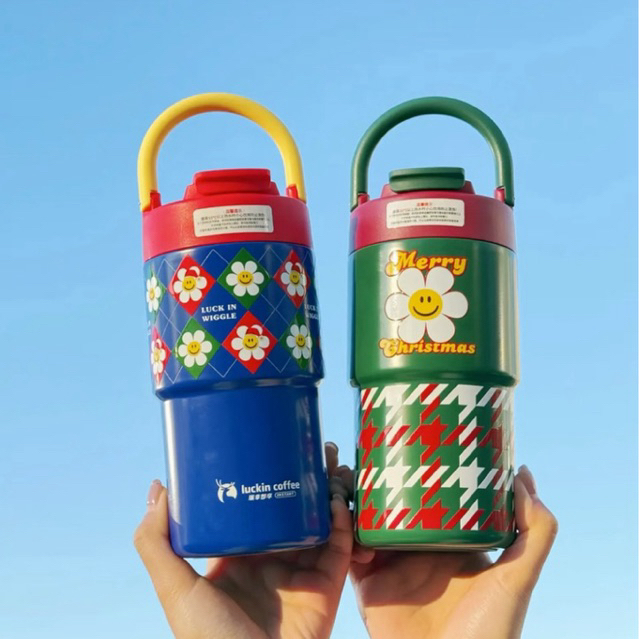 wiggle wiggle พรีคอล X-mas  แถมแปรงล้างหลอดทุกชิ้น (ใช้คูปองเหลือง30%ได้)Luckin coffee x Wiggle Wigg