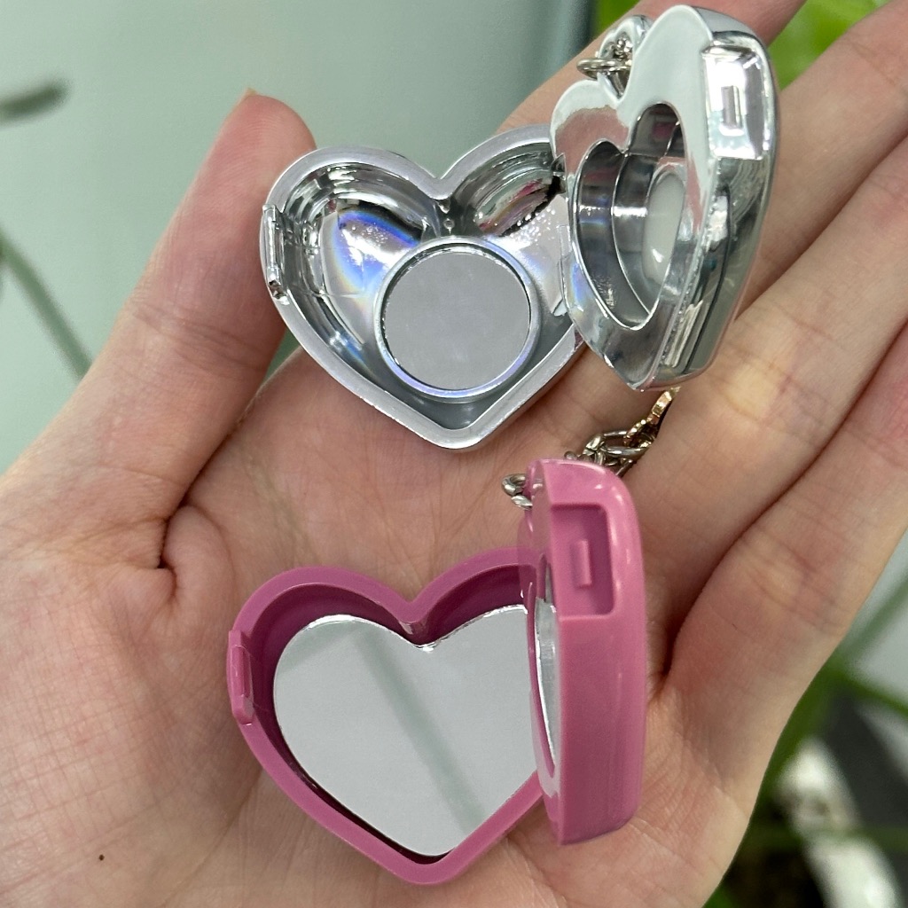 พร้อมส่ง พวงกุญแจลิปบาล์มทรงหัวใจ มีกระจกและถาดรอง ขนาด 2 กรัม - รูปที่ 2