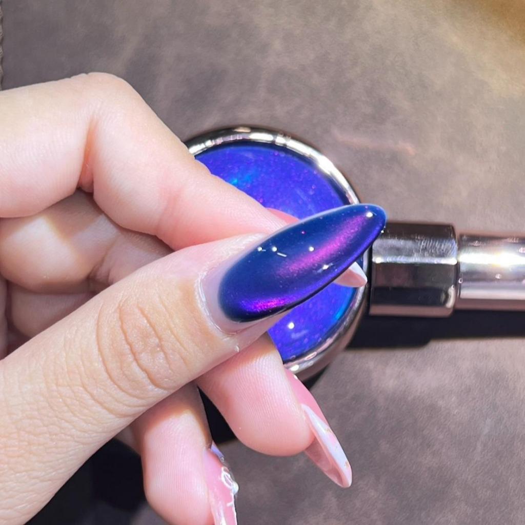 Summer girl X Nails Content Cateye Purple สีเจลลูกแก้วม่วงน้ำเงิน