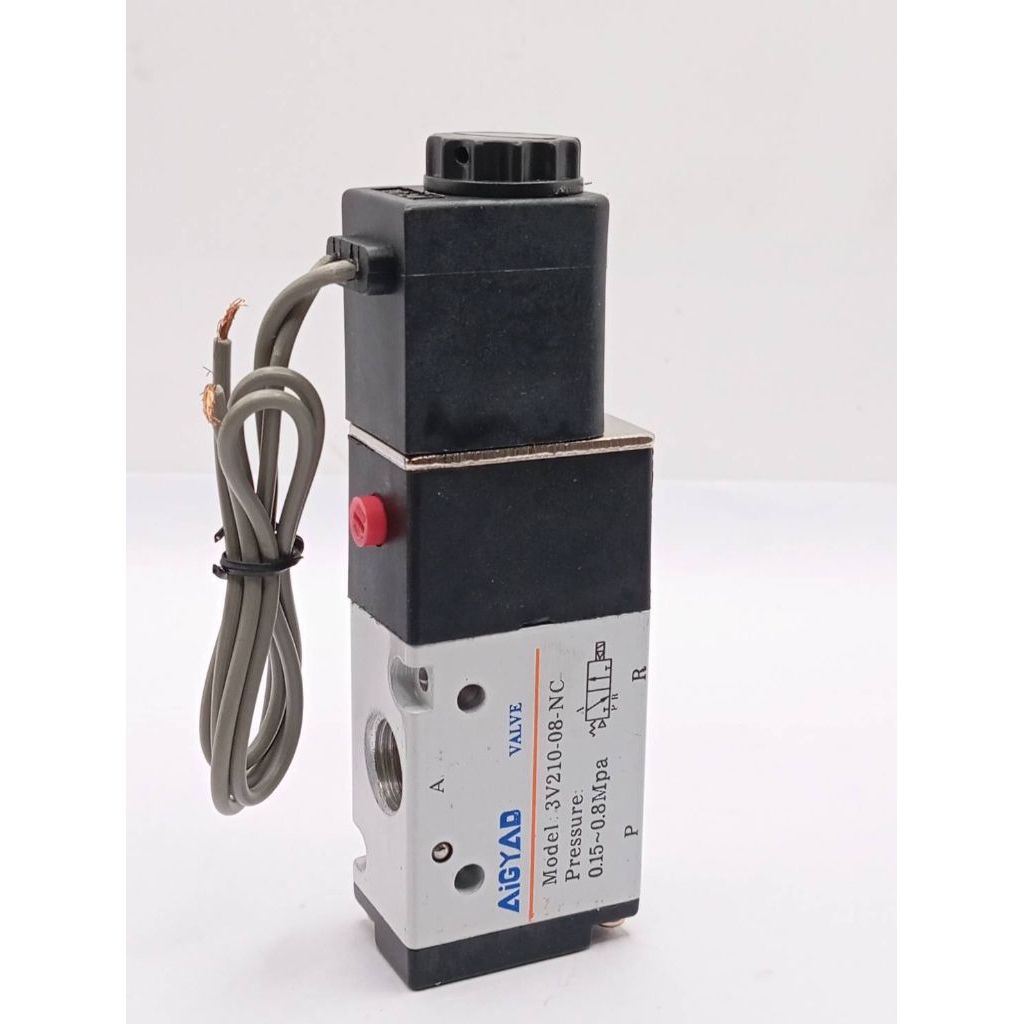 พร้อมส่ง โซลินอยด์วาล์ว 3V210-08-NC 24VDC ร้านในกทมส่งของทุกวัน สินค้าพร้อมส่งที่ไทย
