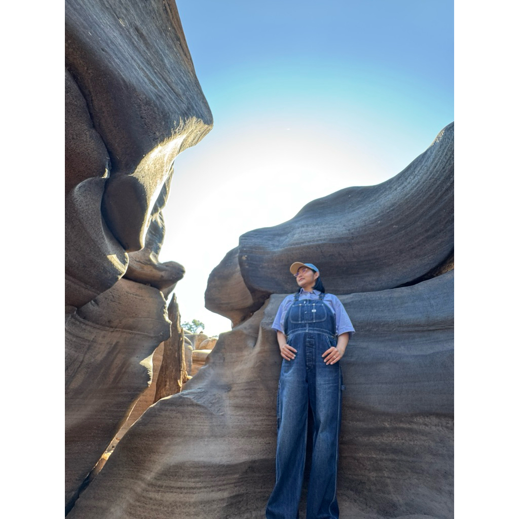 เอี๊ยมยีนส์ Lee มือสอง