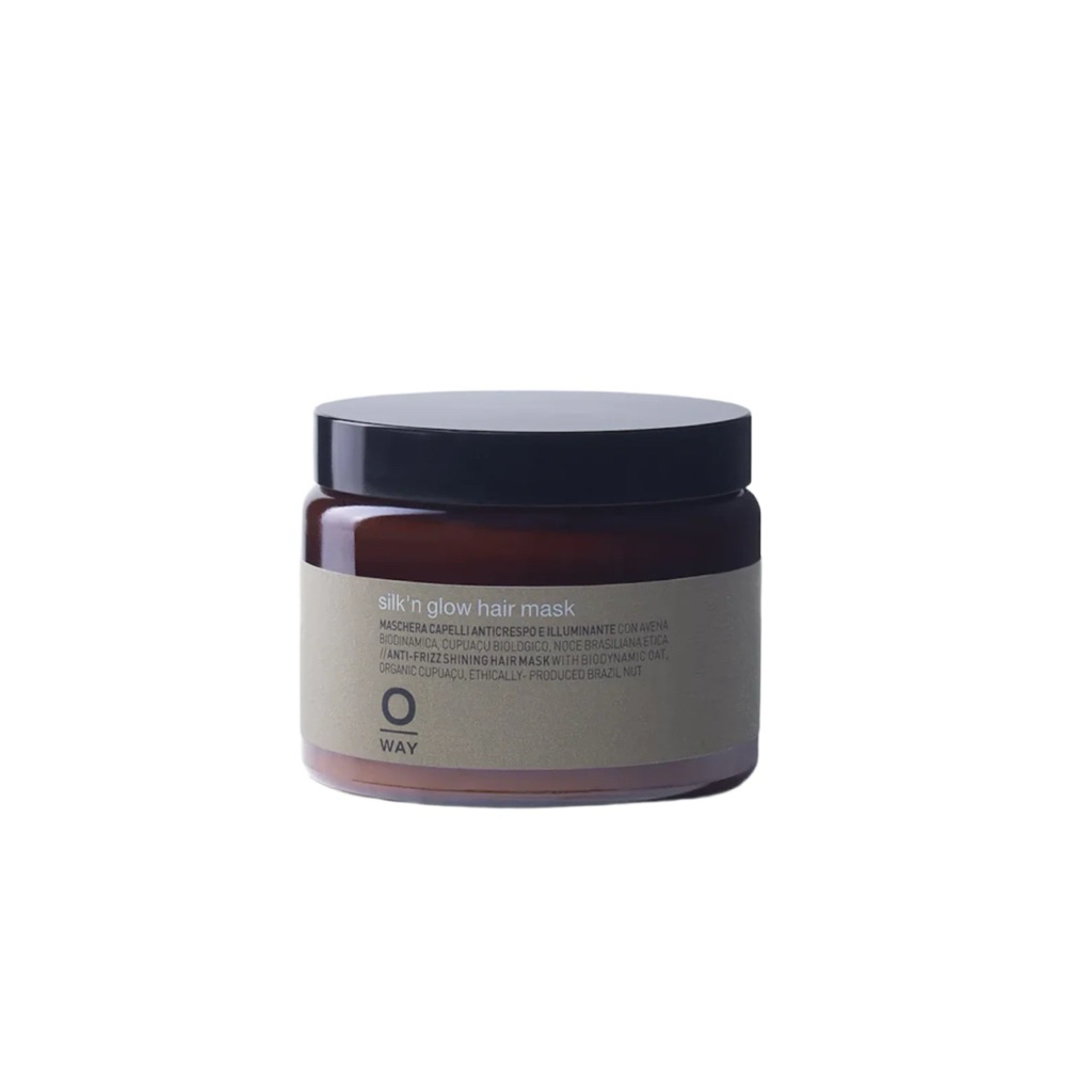 Oway Silk'n Glow Hair Mask บำรุงผมด้วยส่วนผสมจากพืชชีวพลวัต ลดความชี้ฟูและเพิ่มเงางาม ให้ผมนุ่มลื่นแ