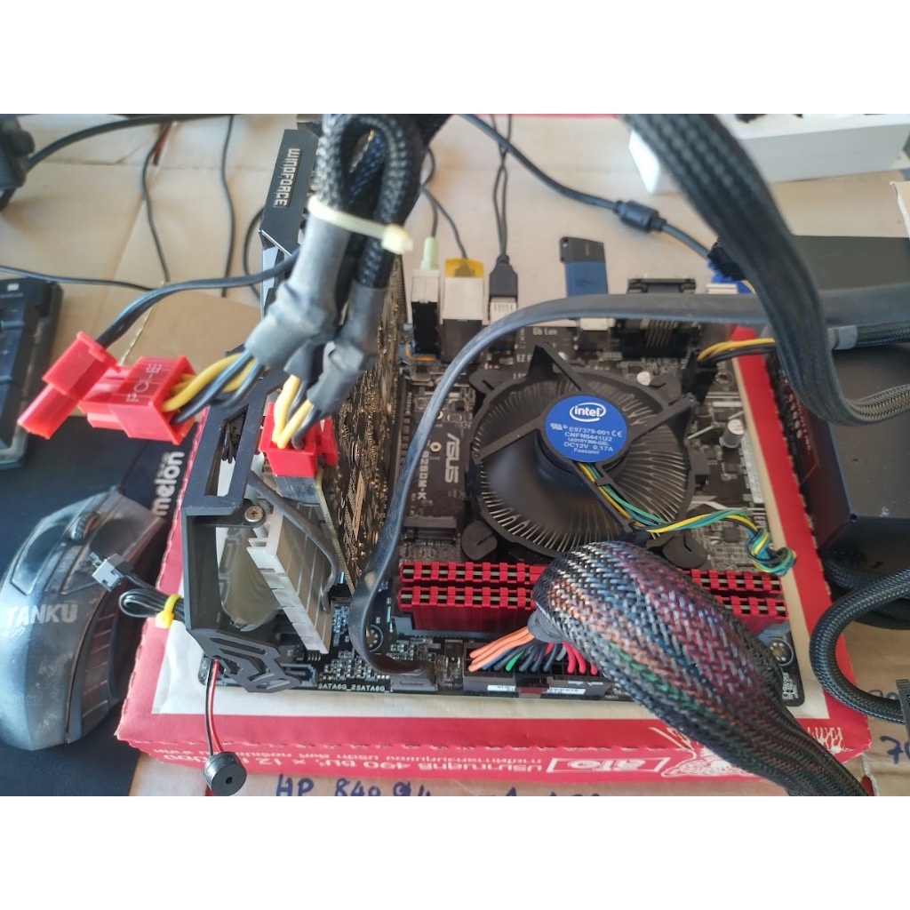 Intel i5-6400 + MB ASUS PRIME B250M-K (ฝาหลัง) พร้อมใช้งาน