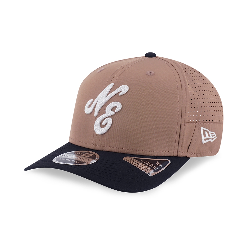New Era หมวกรุ่น NEW ERA 9SEVENTY COLLECTION KHAKI/ BLACK 9SEVENTY STRETCH SNAP CAP