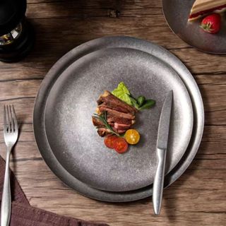 จานอาหารค่ำทรงกลมสไตล์เรโทร ทำจากสแตนเลส 304 ชุดเครื่องใช้บน…