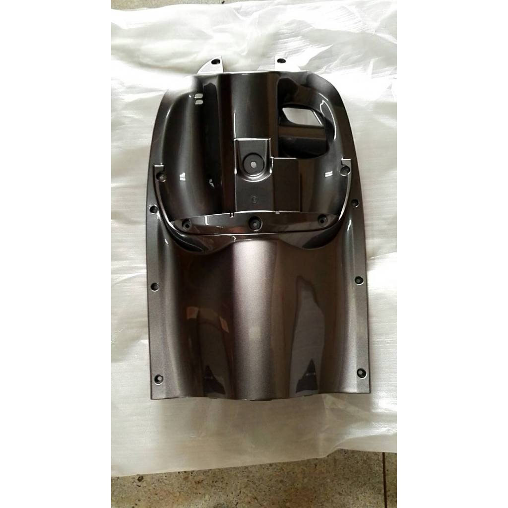 บังลมใน scoopy-i ปี 2012-2016 มีหลายสีพร้อมส่ง