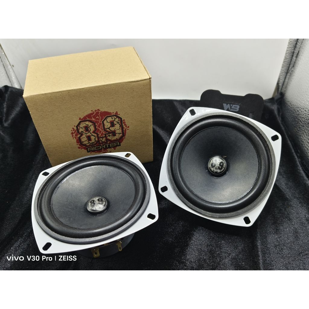 เสียงกลาง 4นิ้ว 8โอม และ 4โอม 40วัตต์ 8.9 ริกเตอร์ โครงขาว หน้าใหม่