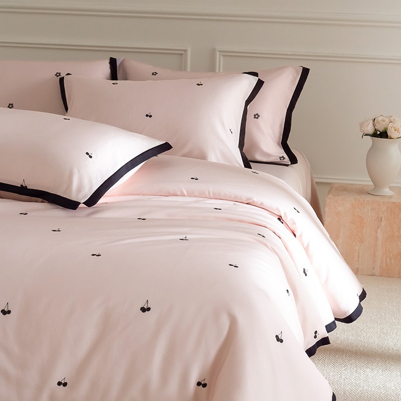 5/6ฟุต ปลอกผ้านวม ชุดเครื่องนอน bedding set 4ชิ้น(ผ้าปูที่นอนx1 ปลอกผ้านวมx1 ปลอกหมอนx2) ผ้าฝ้ายซักน