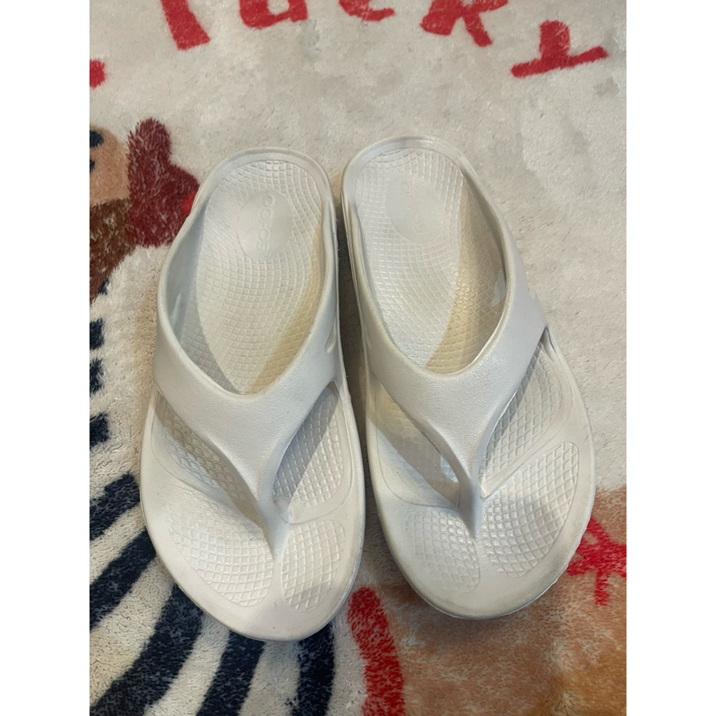 รองเท้าoofosมือ2ของแท้
