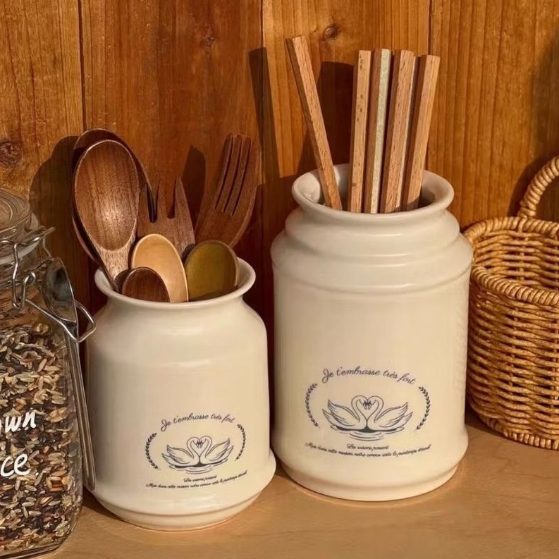 Chansuay - จานสวย โถเซรามิค โถอเนกประสงค์ โถใส่ช้อน โถใส่อุปกรณ์ทำอาหาร