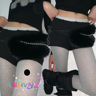 BunnyJ 🎀 Furry Chain Belt เข็มขัดขนฟูสุดจึ้ง! ✨ ลุค Y2K แบบตัวมัม ดีเทลโซ่เงินโคตรเท่ 🔥 แมทช์สับๆ พร้อมส่งในไทย 🇹🇭