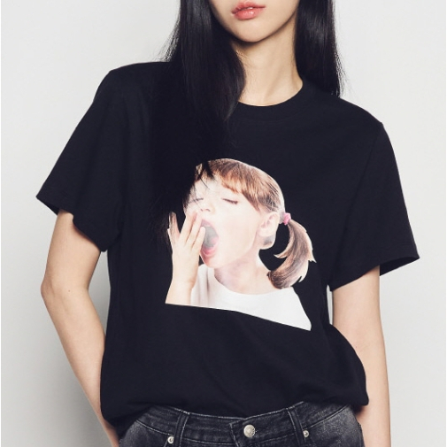 Acme de la vie Woman ADLV Baby Face Short Sleeve T-Shirt Black (Yawn, Dounut3, Bubble, Jewelry)