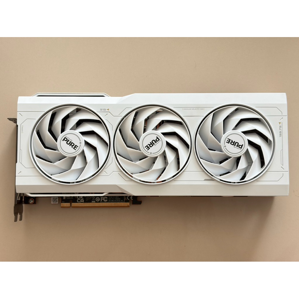 RX7900XT 20GB SAPPHIRE PURE GAMING OC WHITE มือสอง (มีของพร้อมส่ง)