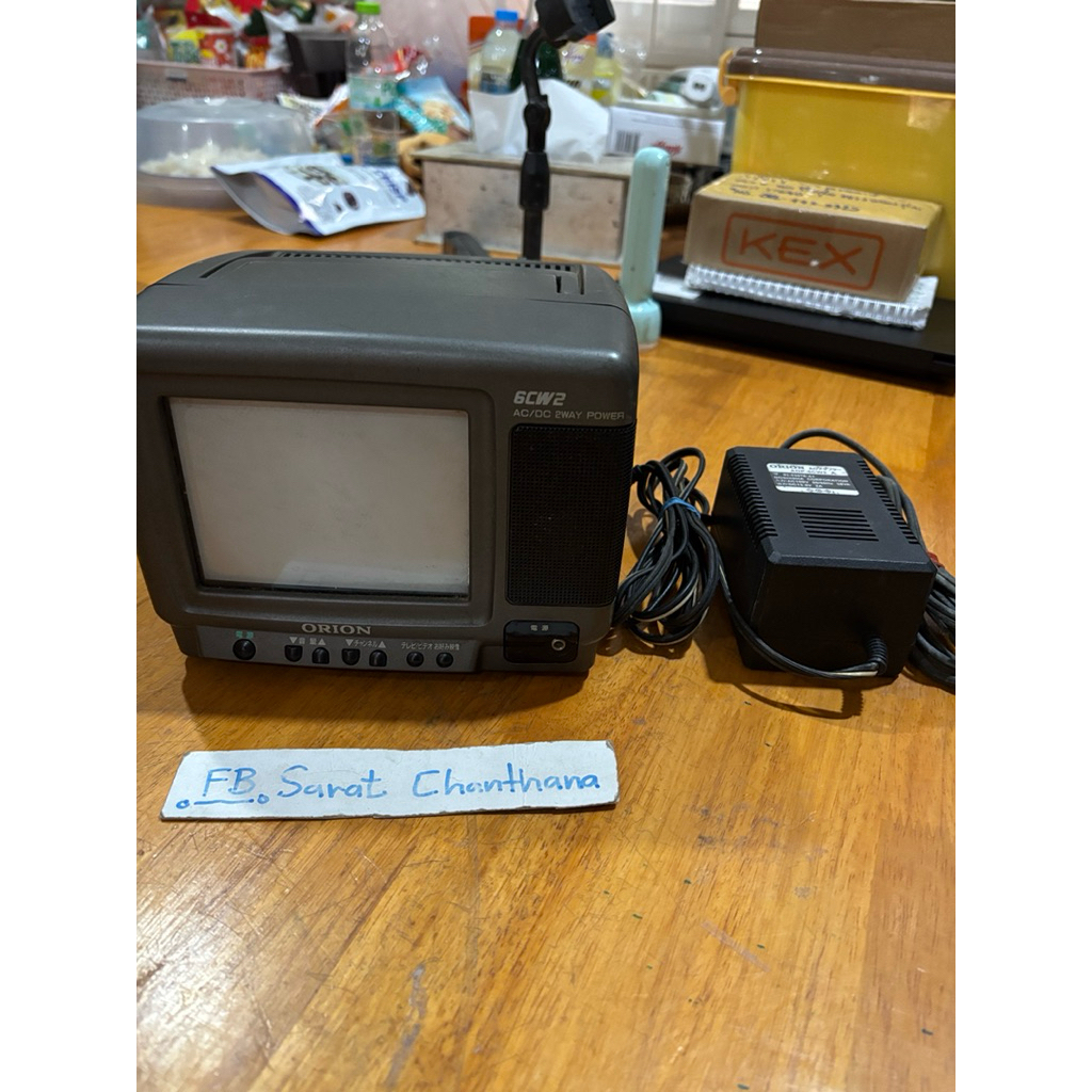 Orion Japan CRT Color TV 6 inches 100 volt