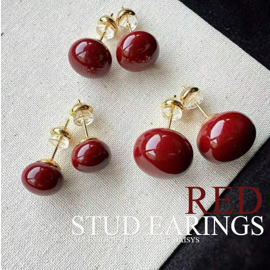 MORNING DAISYS ต่างหูมุกแบน รุ่น RED