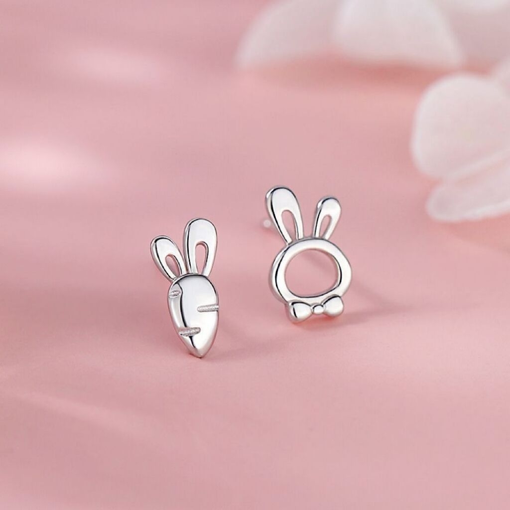 (1ข้าง)จิวหูกระต่ายแครอท ต่างหูแบบเกลียวหมุนมีห้อย ก้าน0.8mm จิวแฟชั่น จิวเกาหลี
