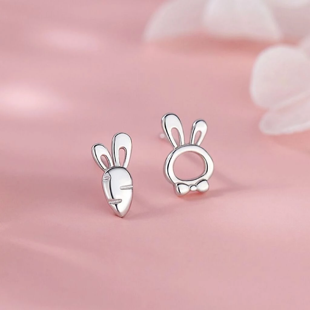 (1ข้าง)จิวหูกระต่ายแครอท ต่างหูแบบเกลียวหมุนมีห้อย ก้าน0.8mm จิวแฟชั่น จิวเกาหลี