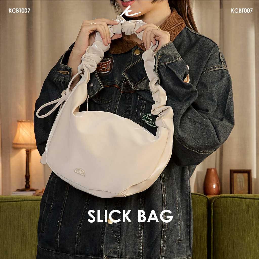 KIM&CO. ORIGINAL - SLICK BAG(KCBT007) กระเป๋า Crossbody มี 4 สี Black/Grey/White/Pink