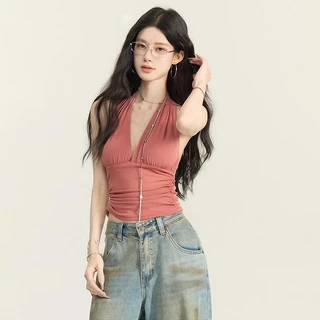 RITA พร้อมส่ง🍒เสื้อคล้องคอ เสื้อครอป เสื้อครอป คอวีลึก เว้าหน้าอกและเปิดหลัง สีพื้น จับจีบเข้ารูป ใส่สบาย สวยดูแพง เซ็กซ