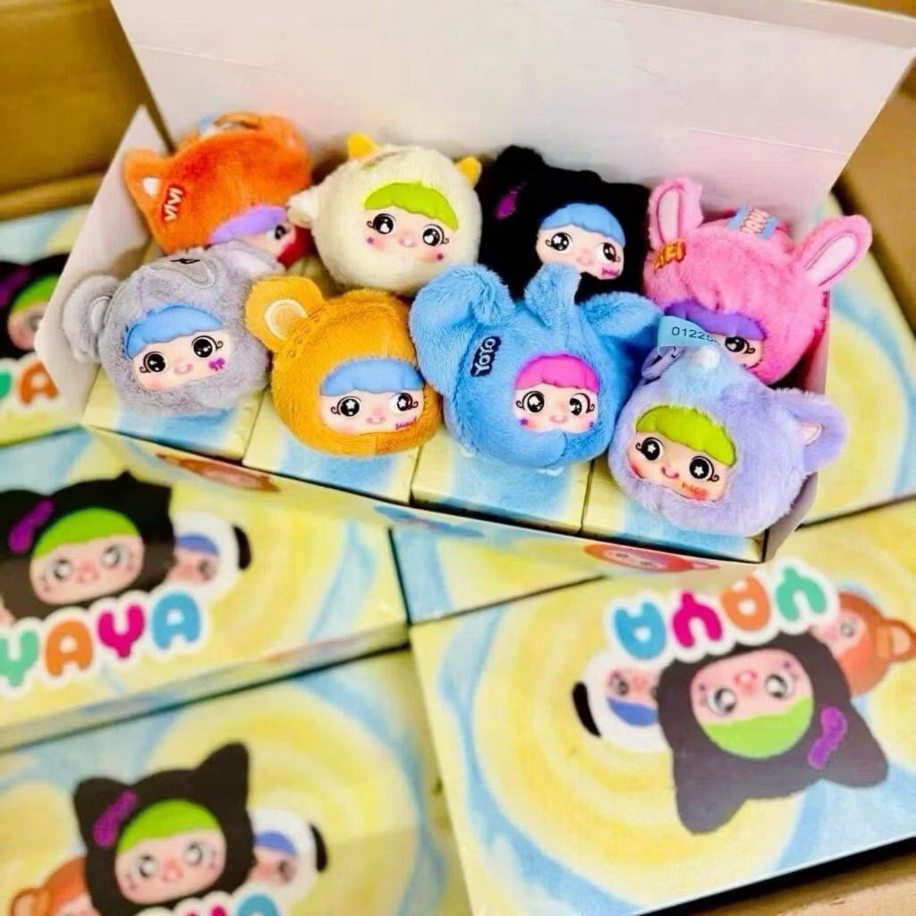 Yaya's Little Naughty Bag Blind Box YAYA v1 กล่องจุ่ม ยกbox 8 จุ่ม ของแท้100% พวงกุญแจ