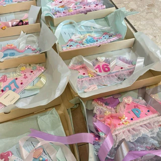 Written by - Customized Paper Crown มงกุฎกระดาษสำหรับปาร์ตี้ วันเกิด