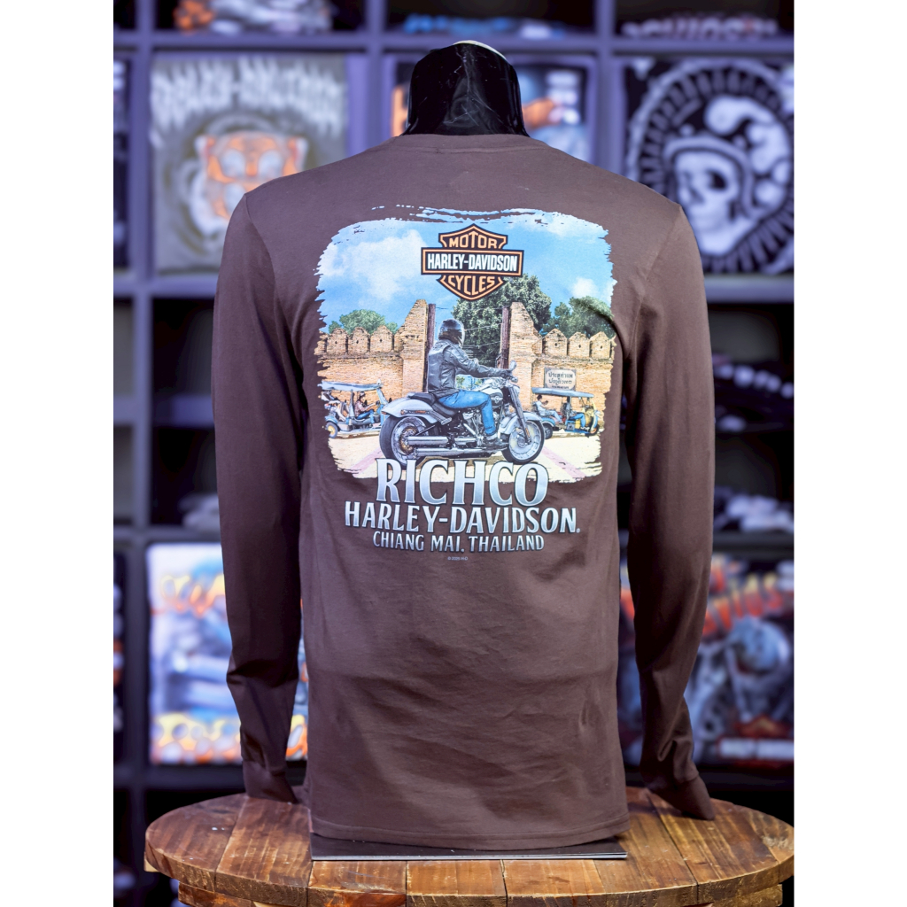 เสื้อยึดแขนยาว ดีไซน์ท่าแพ OLP(Official License Product) HD Chiang Mai รุ่น Born Wild Chocolate TP