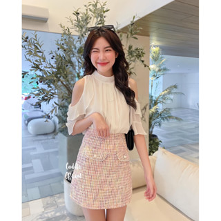 Cuddle.official - Luby Top🤍 (เสื้อเว้าไหล่ชีฟองคอปีนสีพื้น)