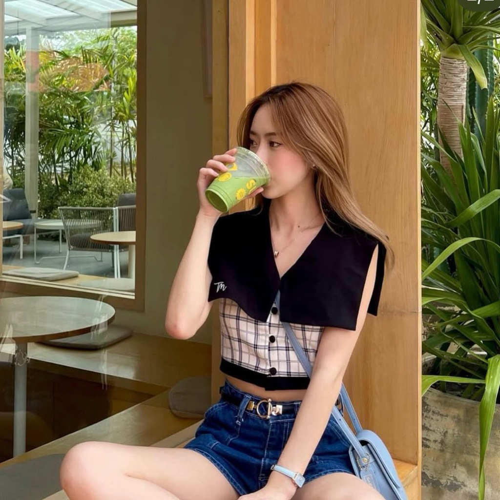 ส่งต่อเสื้อแบรนด์ tulla.more_ (พร้อมส่งค่ะ)