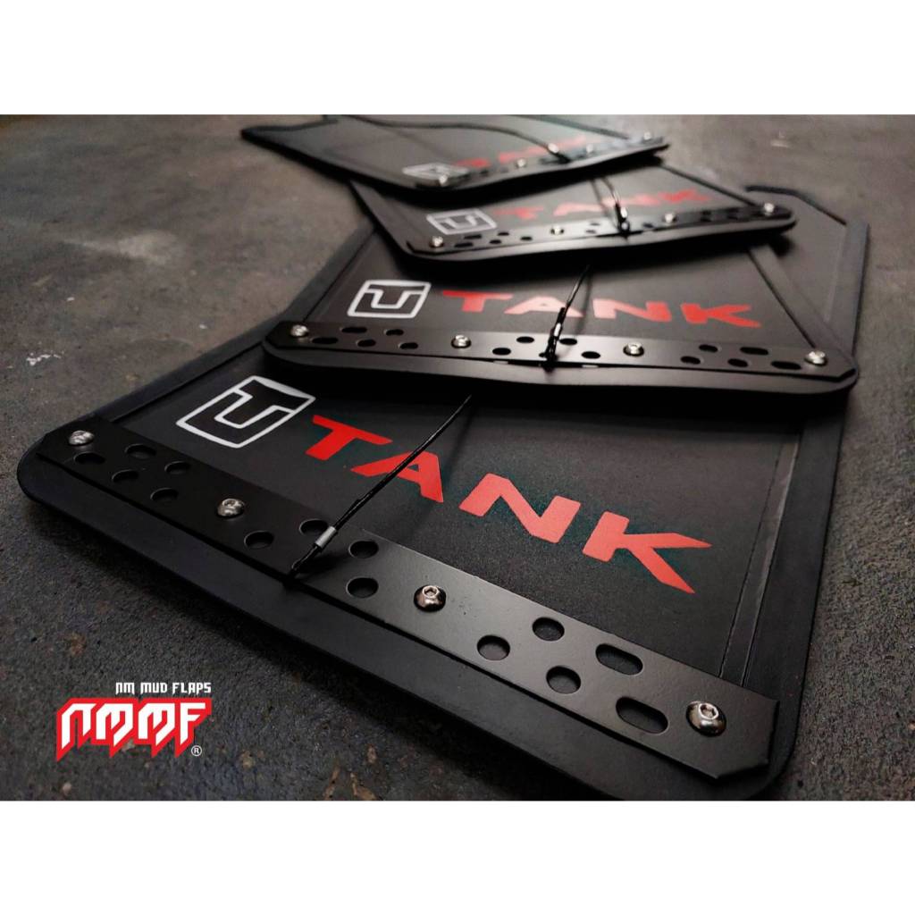 บังโคลนรถยนต์ Ranger Mud flaps Black Plate รอยข่วนแดง