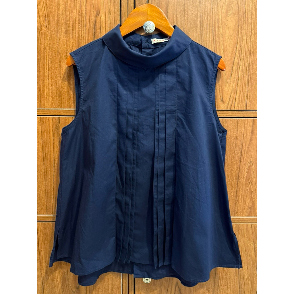 MARNI x Uniqlo Pleated Sleeveless Blouse size M / Navy blue