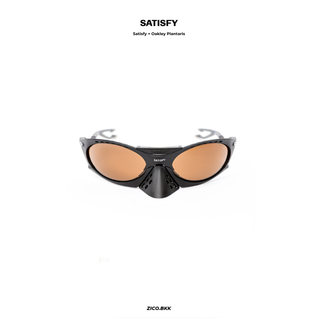 Satisfy × Oakley Plantaris