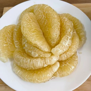 ส้มโอ สายพันธุ์ขาวใหญ่ อัมพวาแท้ Size XL ขนาด 1.5-1.6 kg