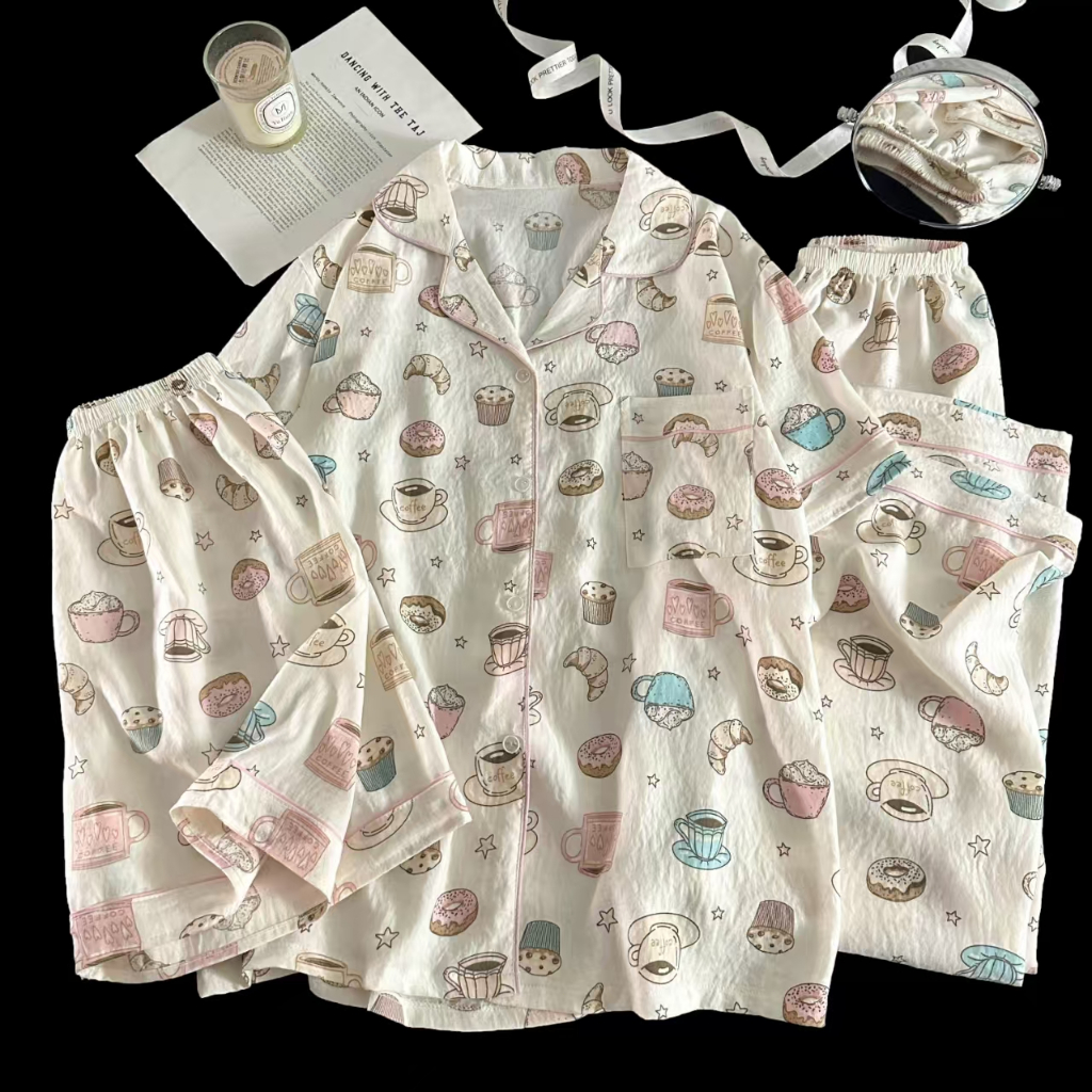 จุดเวฟการ์ตูนสีสันสดใส ชุดนอนสามชิ้น เสื้อแขนสั้น กางเกงขายาว กางเกงขาสั้น ผ้าสบาย เหมาะสำหรับวัยรุ่น จัดส่งจากประเทศไทย - รูปที่ 7