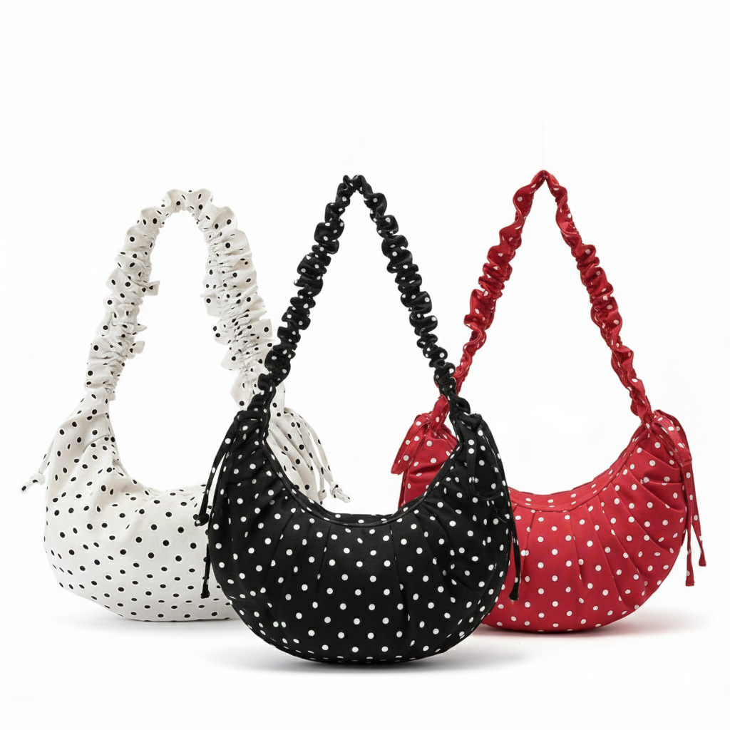 AMIKABAG(MK2448) กระเป๋าสะพายไหล่ลายจุด-ปรับสายย่นสะพายข้างได้