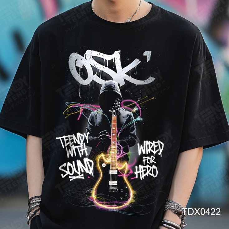 Teendy Trend เสื้อยืดผู้ชาย ผู้หญิง คอตตอน ลายOSK สีดำ รุ่นTDX0422-BL
