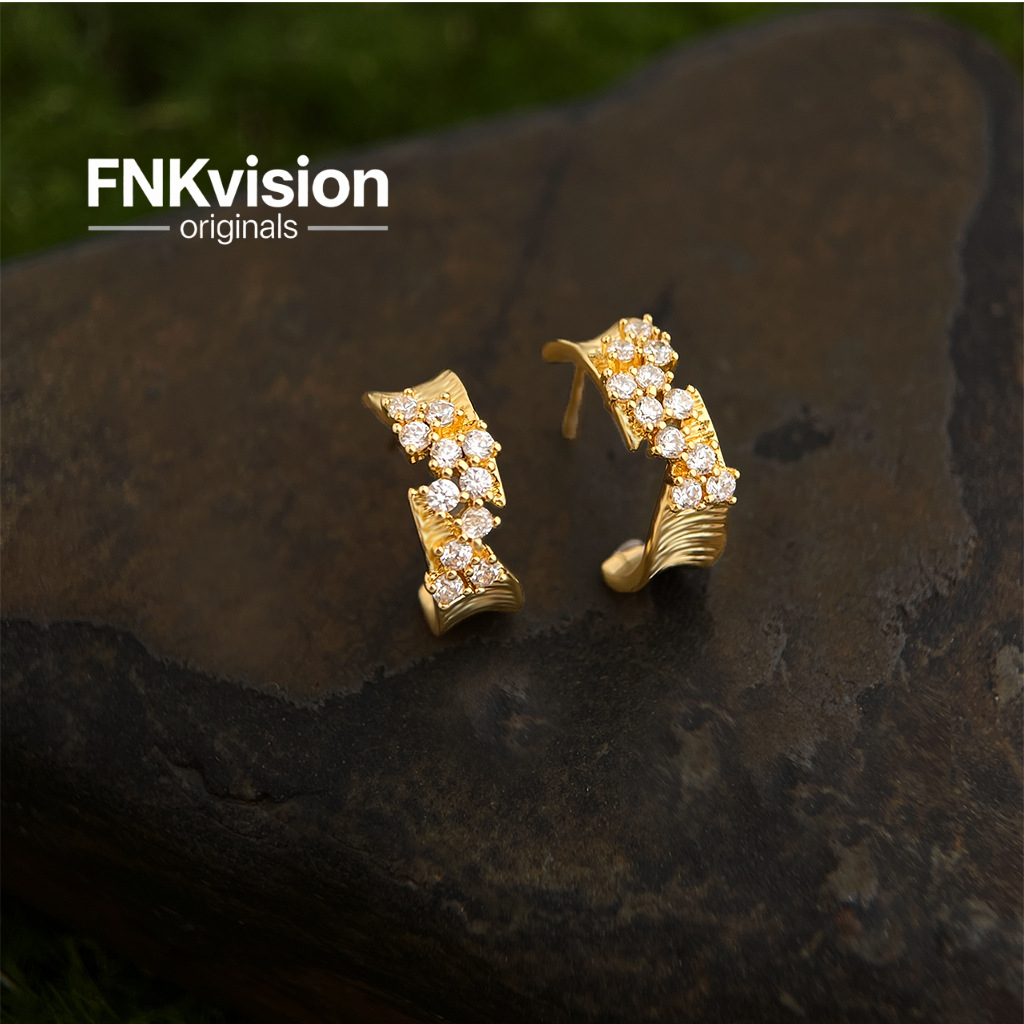 FNKvisionการออกแบบดั้งเดิมต่างหูสี่เหลี่ยมเปิด ทอง18K ชุบหนา เพชรคริสตัล หรูหรา สําหรับทำงาน