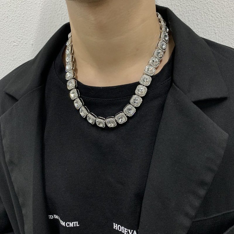 NEW-1874 สร้อยคอลูกอมร็อค แฟชั่น OL ลูกอมหินสี่เหลี่ยม สร้อยคอเพชรเต็ม สร้อยคอคิวบา แนวโน้มแฟชั่นในยุโรปและอเมริกา ราคา ถูกที่สุด ดีลบีเคเค แกลเลอรีภาพที่ 5
