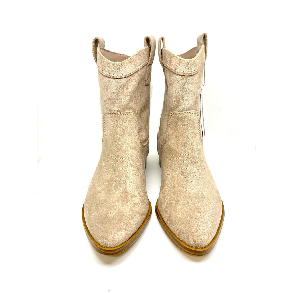 Sfera boot's cowboy (รองเท้าบูทสไตล์คาวบอย)
