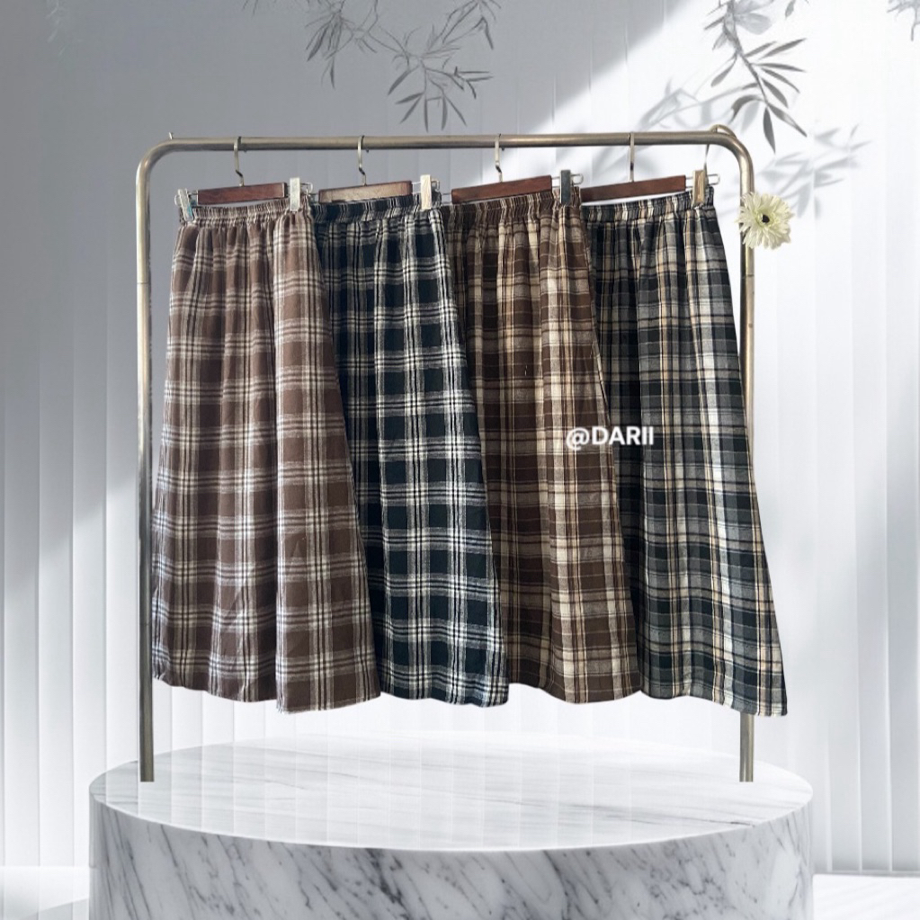 Rosie  Skirt | กระโปรงยาวเอวยืดลายสก็อต