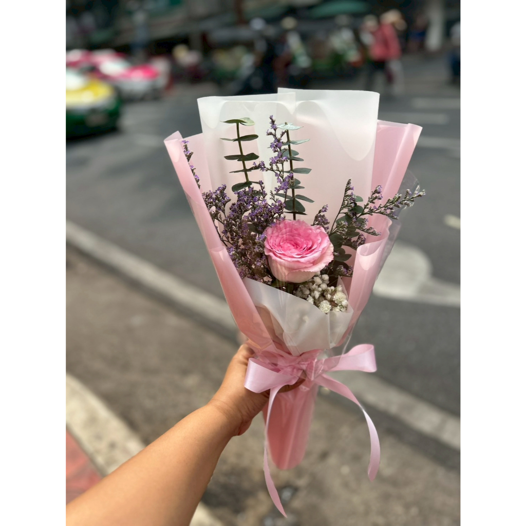 [Pre-order จัดส่ง 13-14 กพ.] 1404P1 ช่อดอกกุหลาบโทนชมพู 1ดอก เฉพาะ กรุงเทพฯ และปริมณฑล