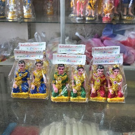 คนรับใช้ หญิงงาม ชายงาม ตุ๊กตาตั้งศาลพระภูมิ ศาลเจ้าที่ มีให้เลือกหลายสี กากเพชรวิบวับสวยงาม สินค้าพร้อมส่ง!!! - รูปที่ 2