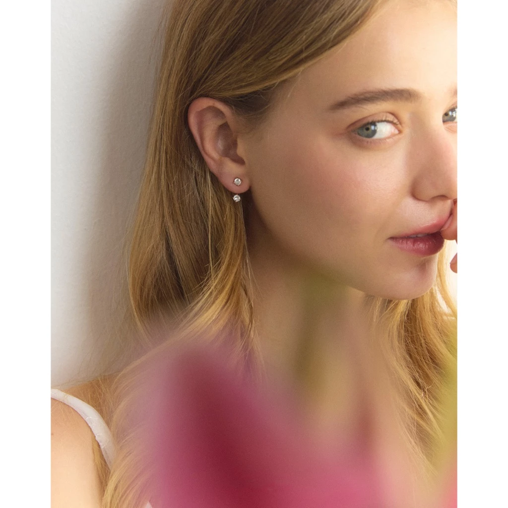 Julys - a couple gems earrings