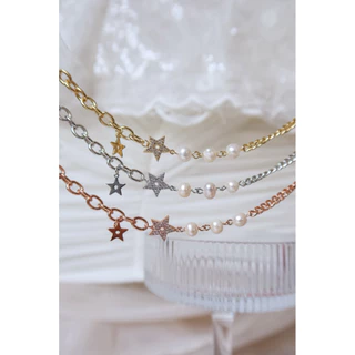 TROPHIES.CO - Starry Promise Bracelet กำไลข้อมือดาว สร้อยข้อมือไข่มุก