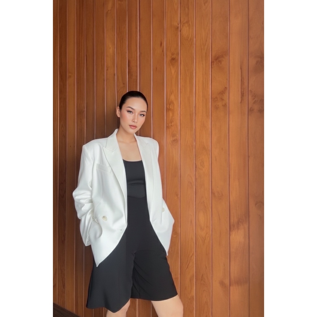 MMCHIC - WHITE BLAZER