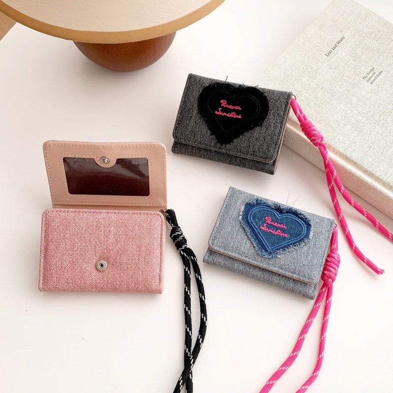 Miss_J พร้อมส่งจากกทม🎀กระเป๋าสตางค์ผ้าควิลท์สีพื้น ดีไซน์ทันสมัยสำหรับผู้หญิง ใส่โทรศัพท์มือถือได้ - รูปที่ 2