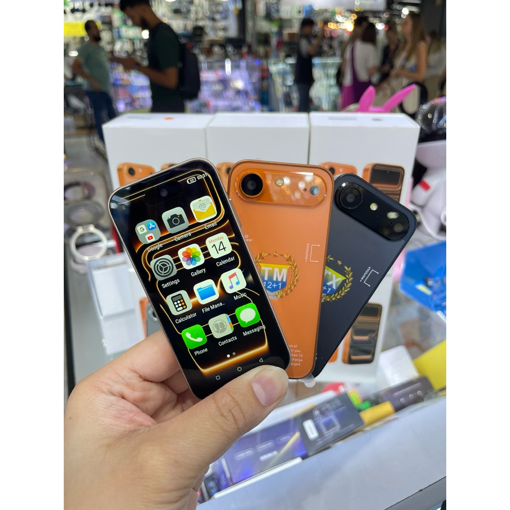 มือถือจิ๋วรุ่นฮิต 17 Air mini ขนาดหน้าจอ 3.5 นิ้วใส่ได้ 2 ซิมเล่นเน็ตเล่น โซเชียลได้ รองรับ 5G แรม 3 เม็ม 128 GB
