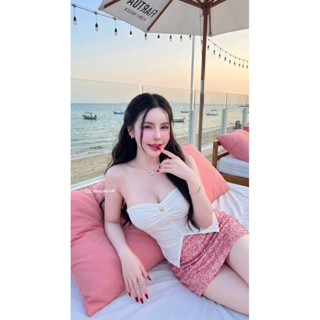 Phapassz - เซท2ชิ้น เสื้อเกาะอกเนื้อยูนิโคล่ ใส่บายเสริมเต้า…