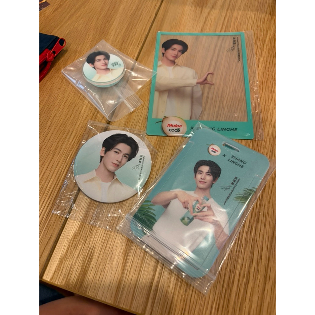 เซ็ท จางหลิงเฮ่อ x Malee